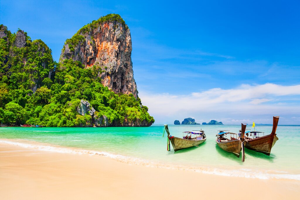Phuket – Bangkok – Pattaya